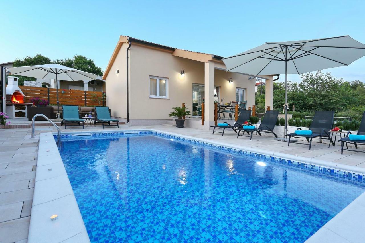Punta Garden Pool House Villa Posedarje Exterior foto