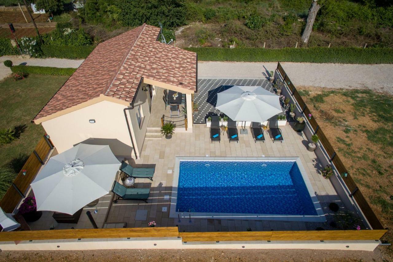 Punta Garden Pool House Villa Posedarje Exterior foto